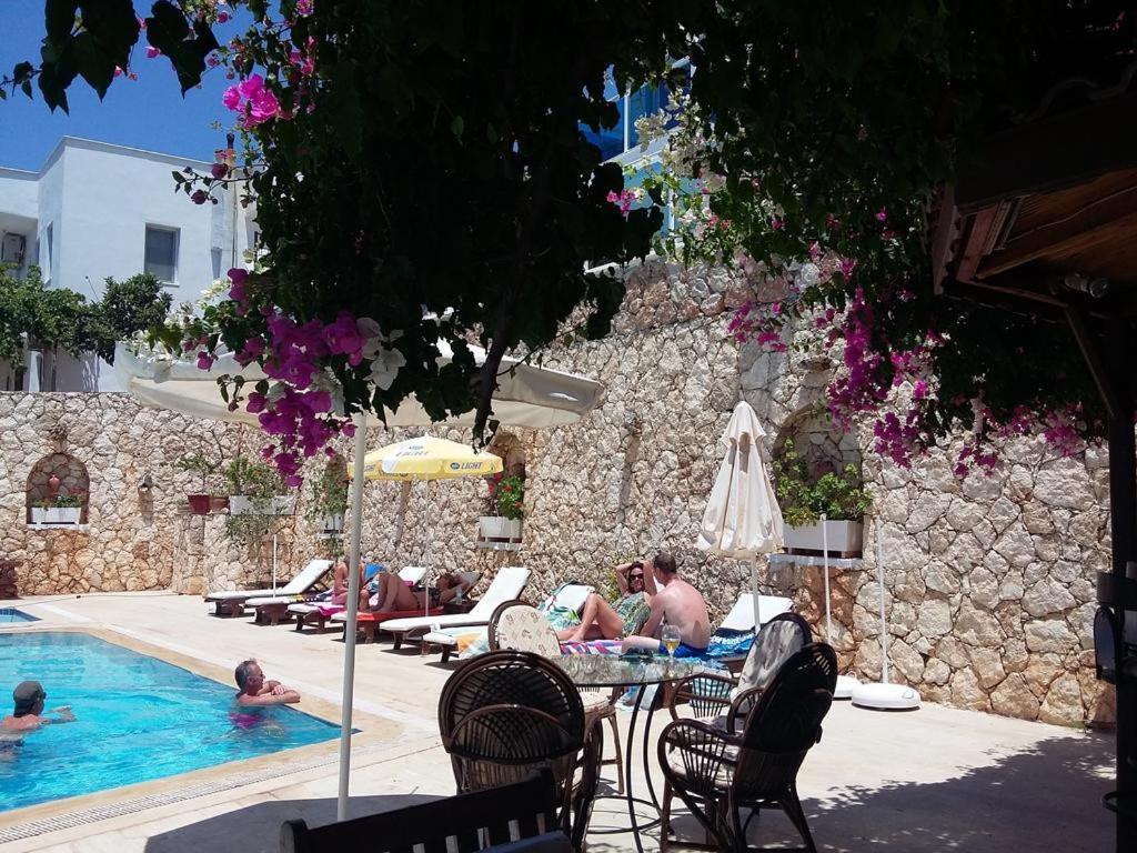 Sevgi Hotel Kalkan Exterior photo